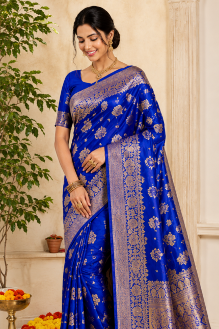 White Silk Linen with Small Gold Border Saree (Copy)